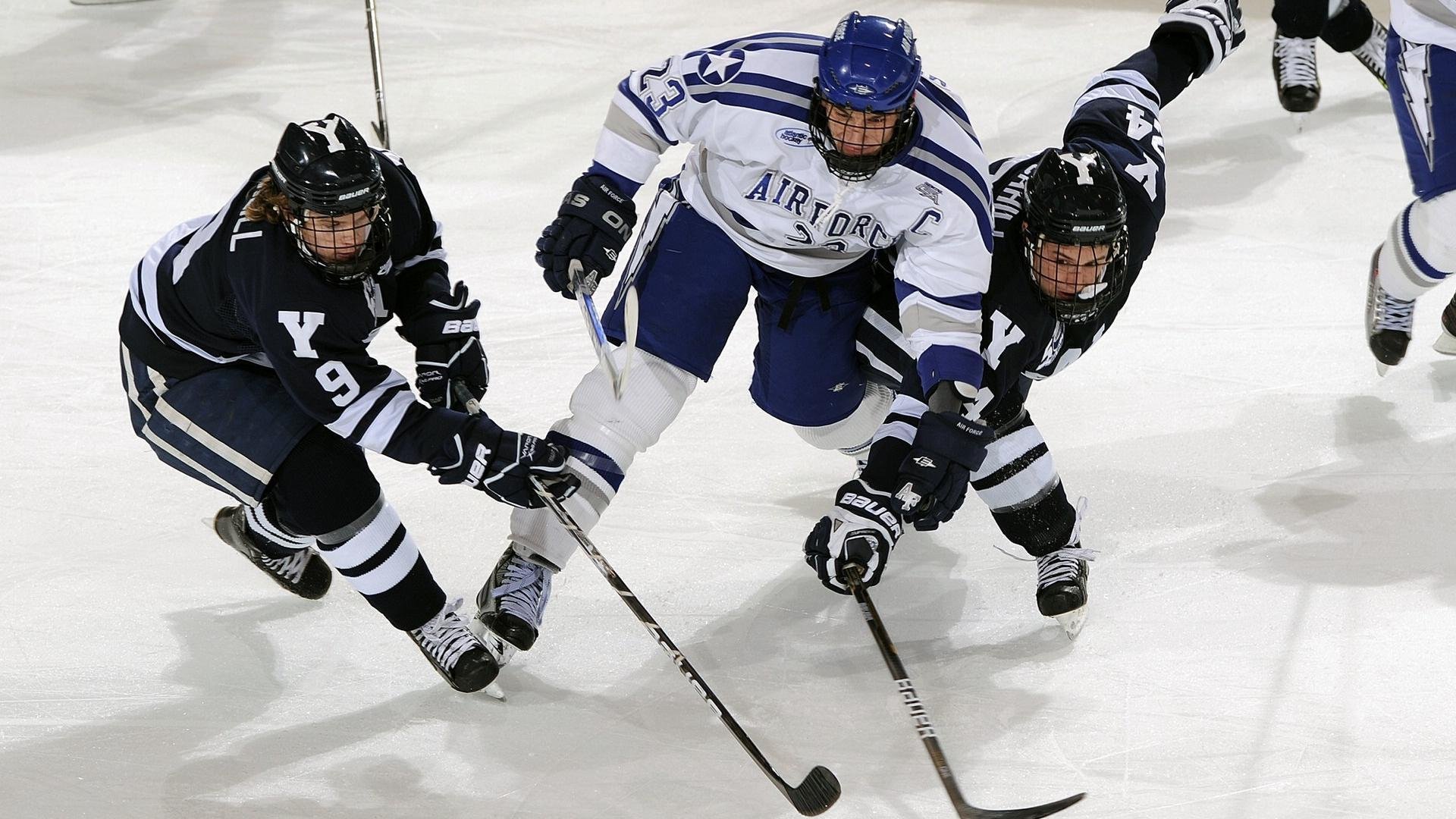 拉文末节19分撕裂密尔沃基，当芝加哥的寒风吹过雄鹿的角